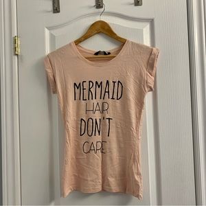 New Look Mermaid T shirt. Pale pink/peach. Gently worn. Size UK 6/US Small